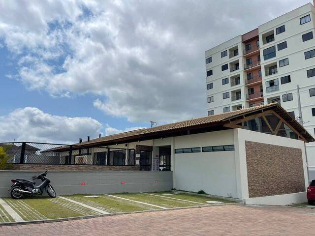 #262 - Apartamento para Locação em Caruaru - PE